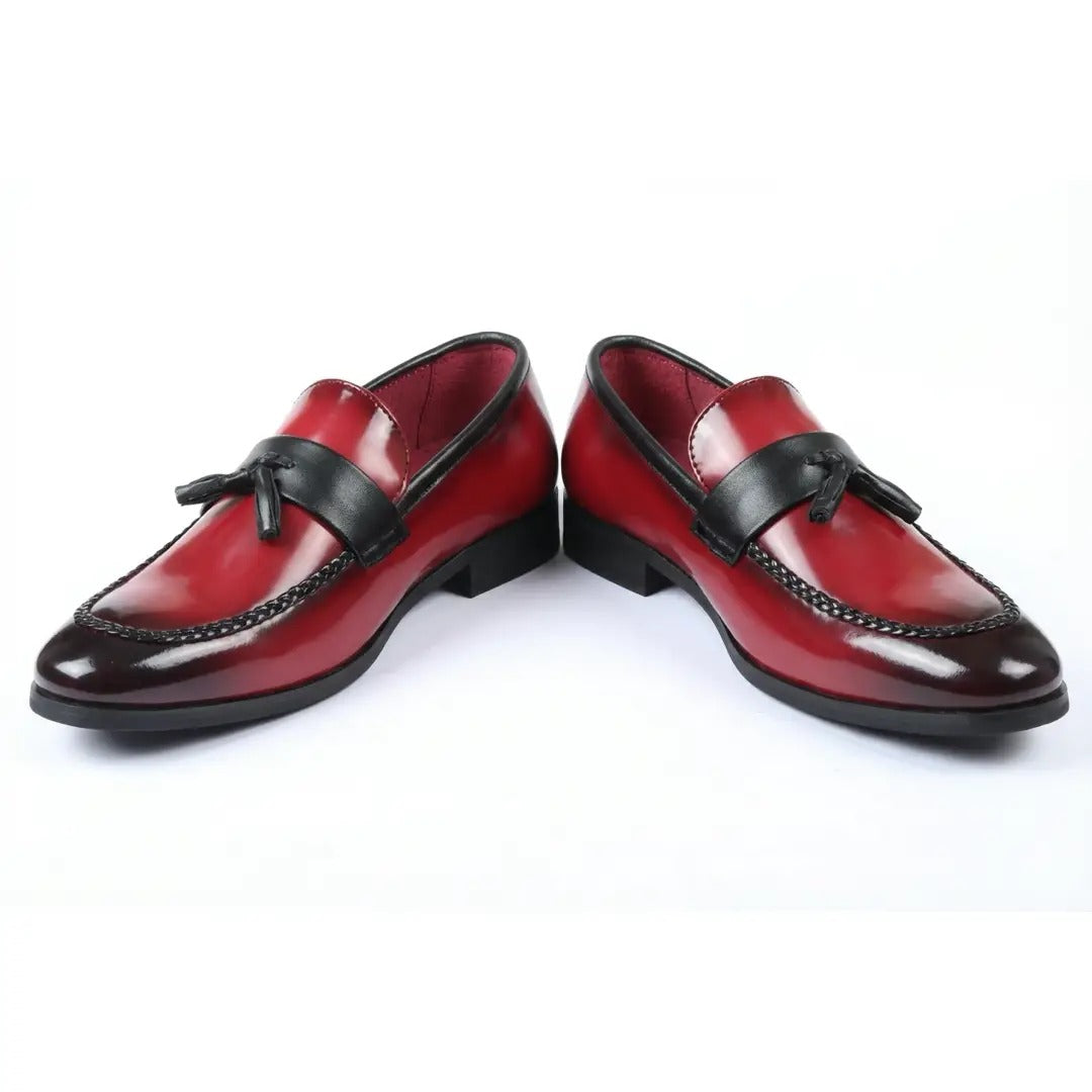 Mocassins à enfiler pour hommes, à pampilles et finition brillante