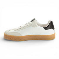 Baskets pour hommes en cuir blanc à rayures noires