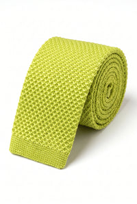 Cravate jaune tricotée pour homme