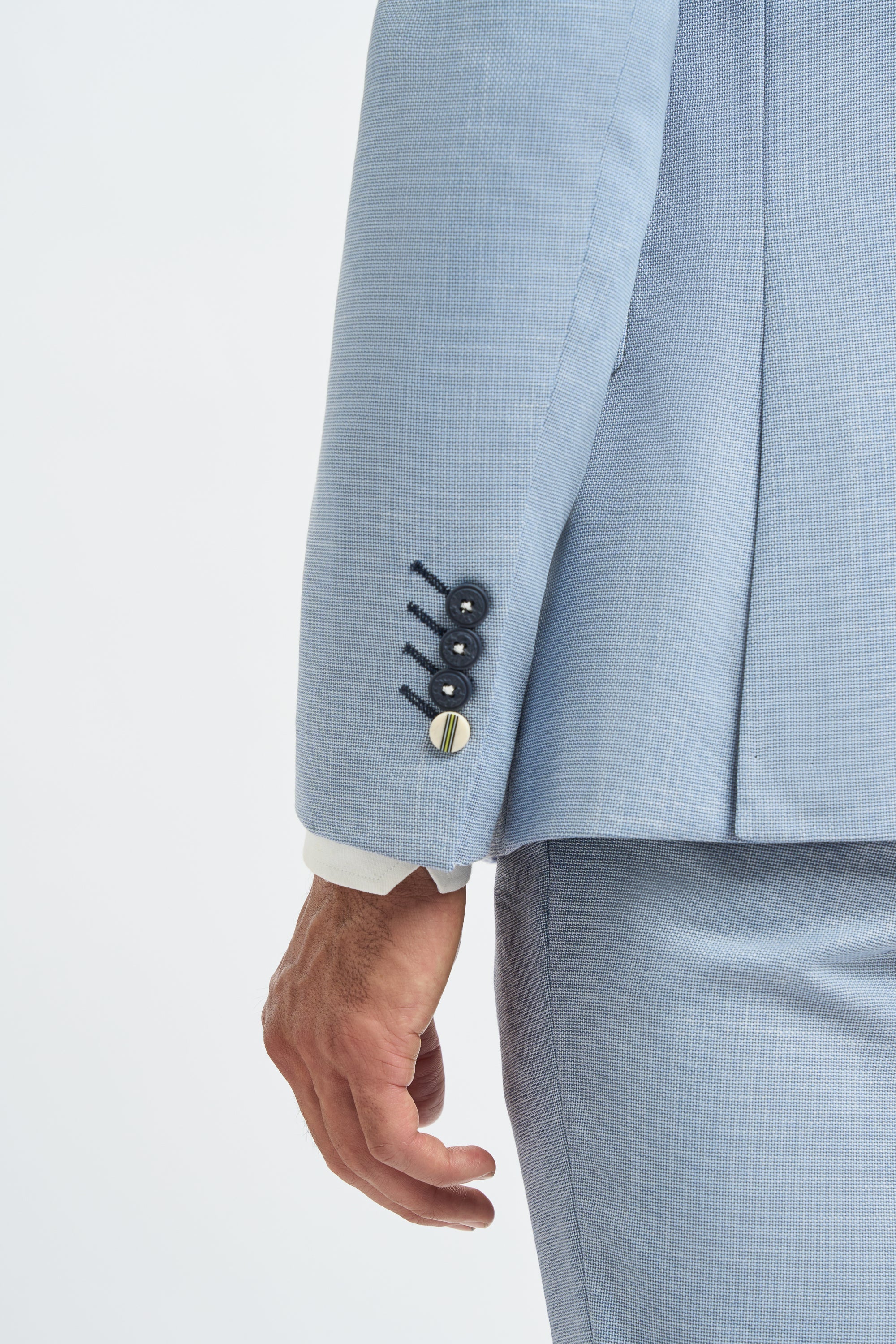 Costume trois pièces pour homme, bleu clair, en lin, coupe ajustée, idéal pour l'été, mariage ou bal de promo, style classique.