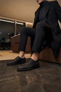Pedro - Chaussures Derby à lacets en daim noir mat pour homme
