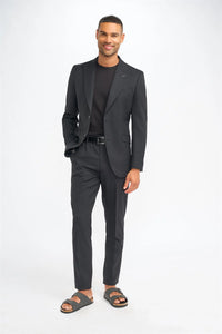 Blazer Roberto pour homme, noir à fines rayures, coupe ajustée