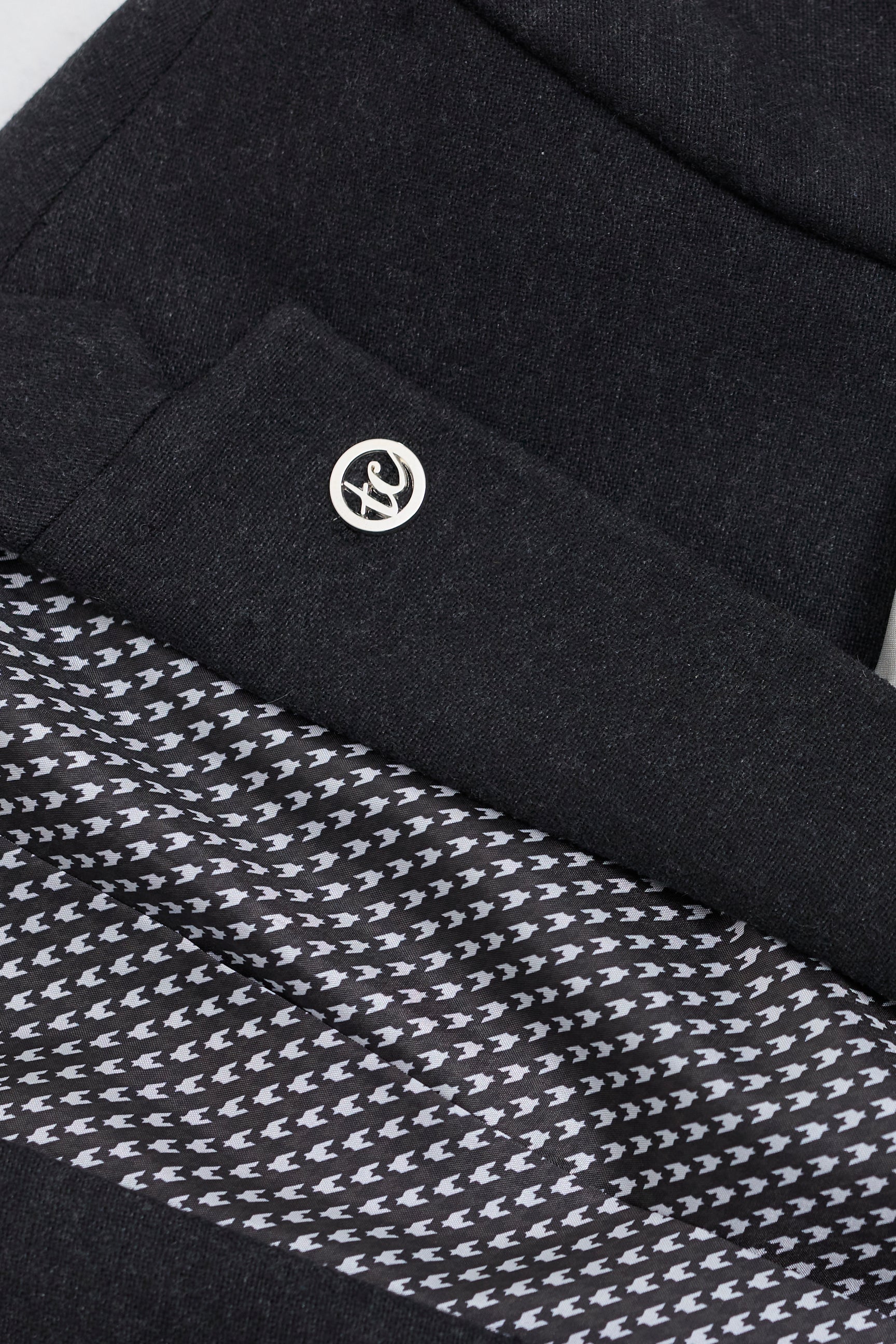 Costume noir vintage pour homme, années 1920