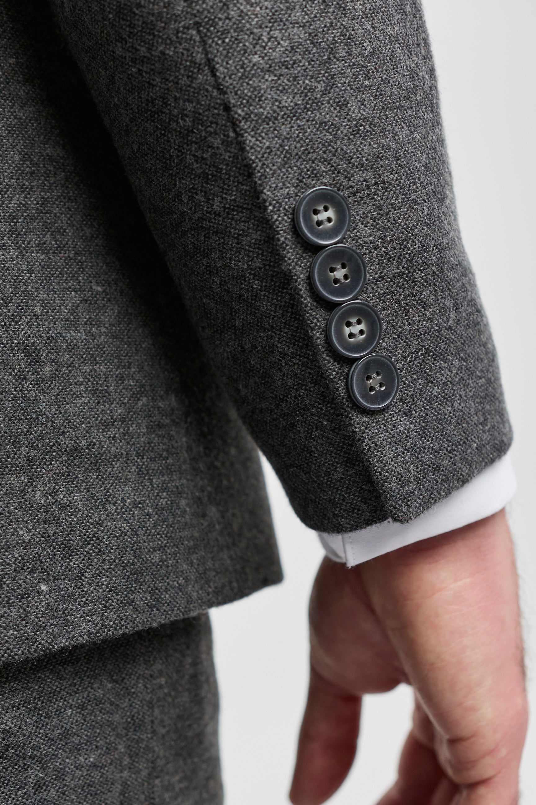 Costume en laine grise pour homme