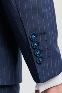 Costume trois pièces à fines rayures bleu marine pour homme
